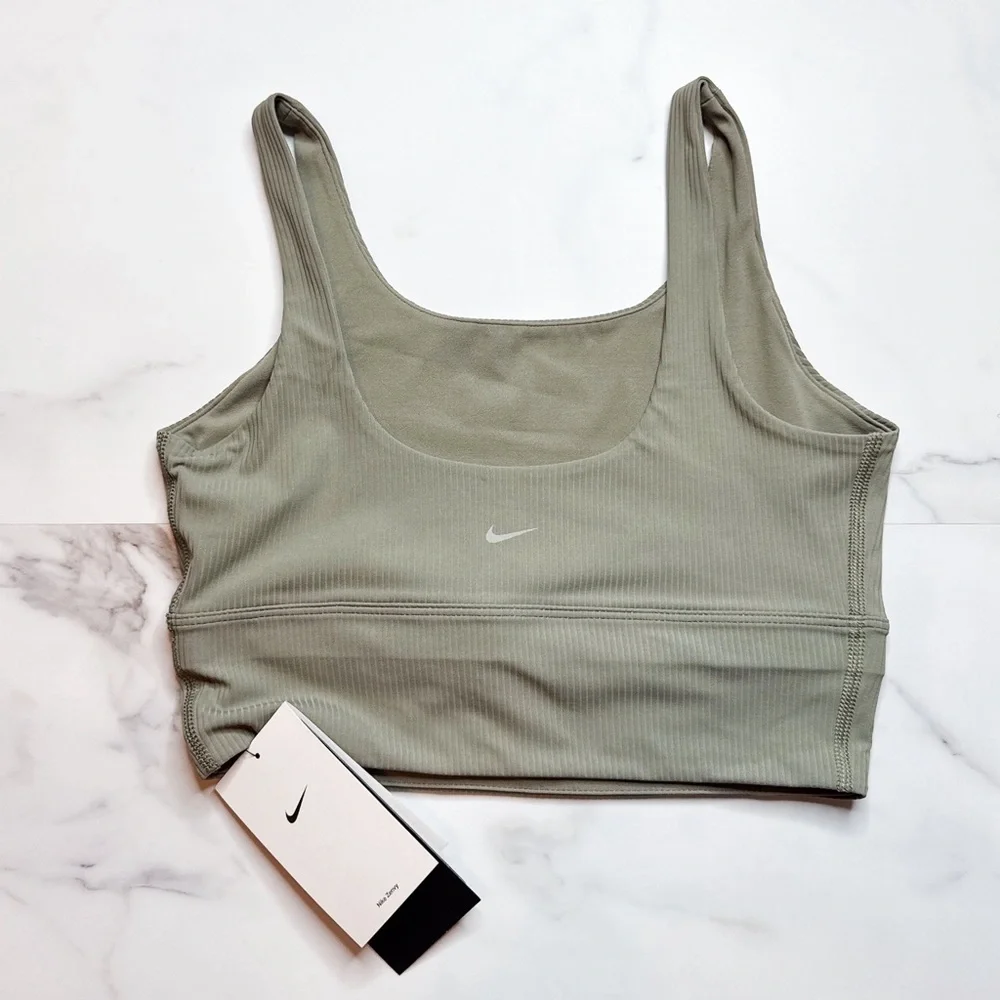 NWT Nike Zenvy Rib Sports Bra - Picture 2 of 3